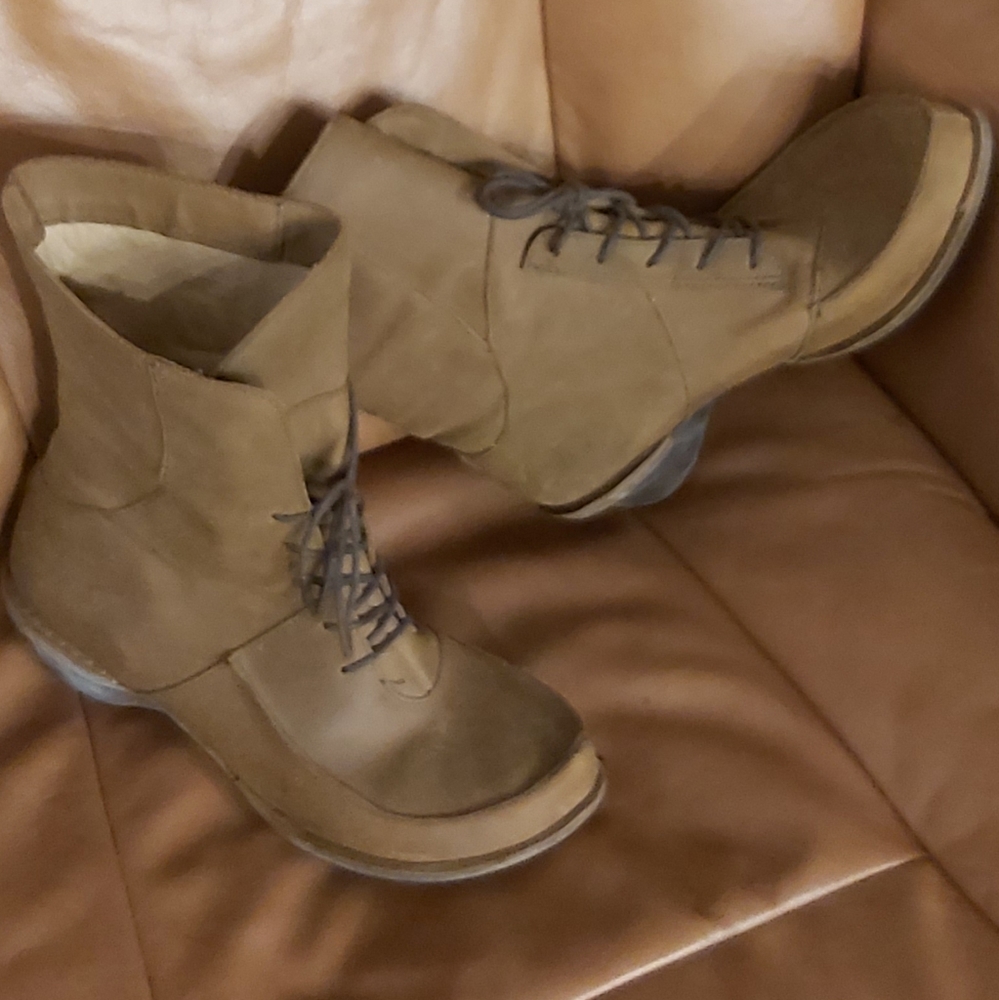 Sergio Tomani  Leather/Suede boots